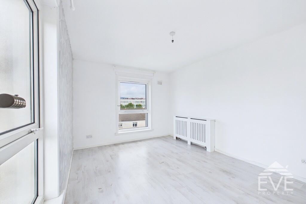 Apartment in Clydebank - View 4