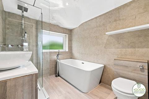 4 bedroom semi-detached house for sale, St. Austell Drive, Cheadle SK8