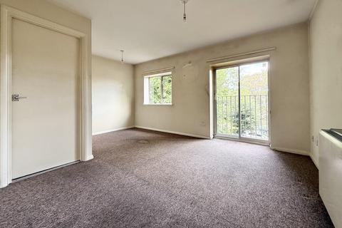 Studio for sale, Selhurst Road, South Norwood