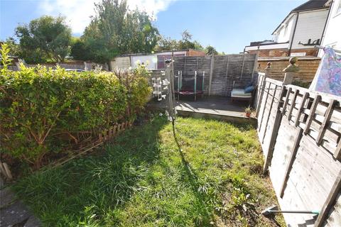 2 bedroom maisonette for sale, Rushdene Court, Doddinghurst Road, Brentwood, Essex, CM15