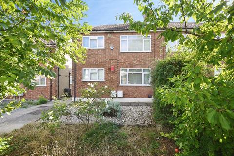 2 bedroom maisonette for sale, Rushdene Court, Doddinghurst Road, Brentwood, Essex, CM15