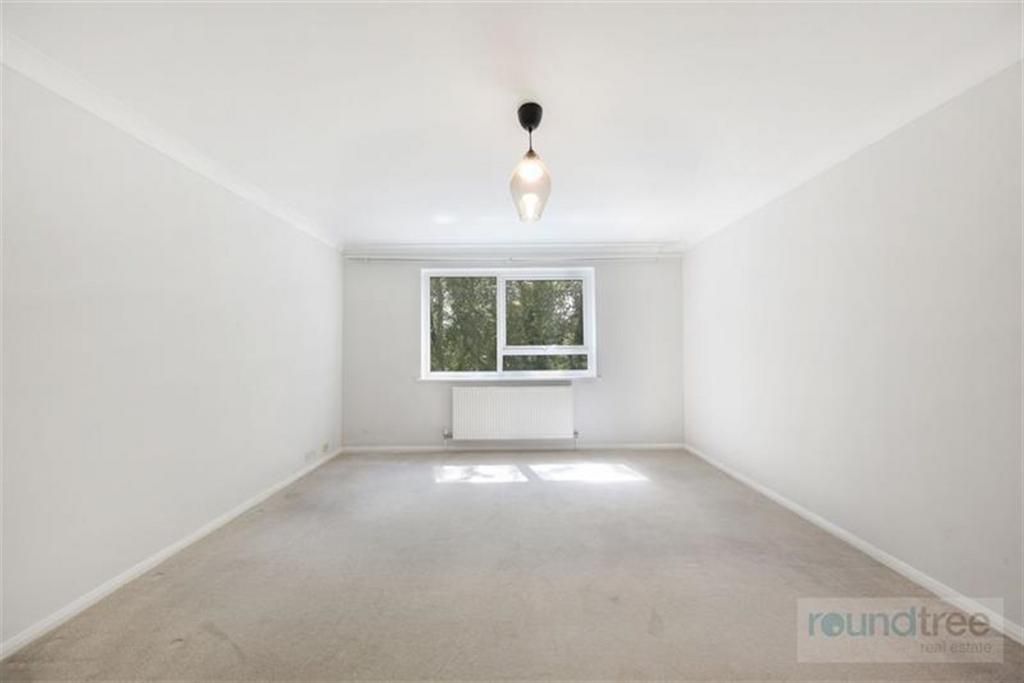 Apartment in Finchley - View 5