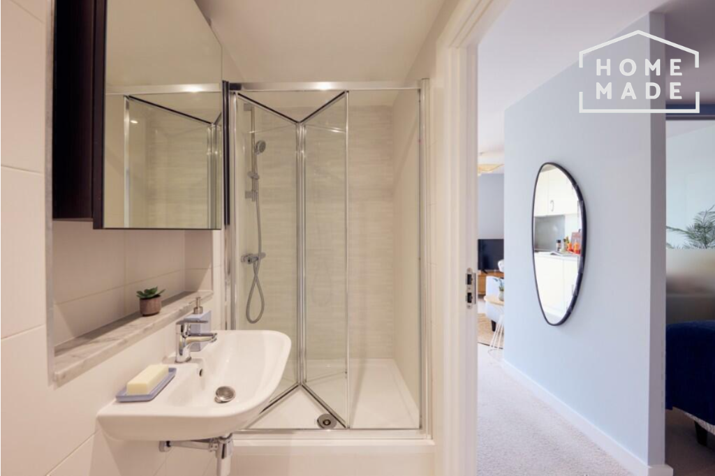 Apartment in Manchester - More