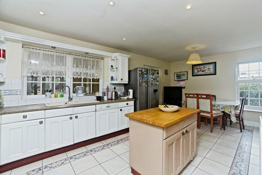 House in London - View 5