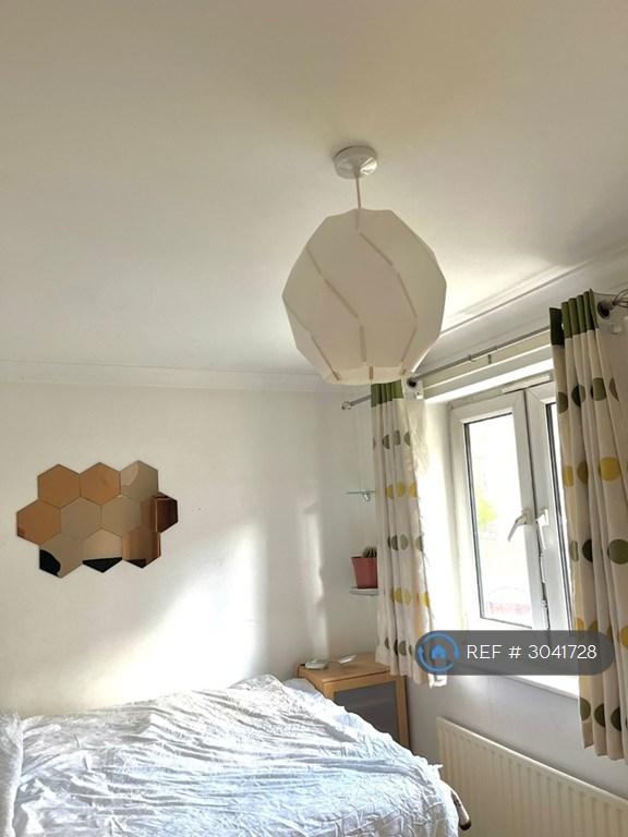 House in London - View 3