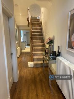 5 bedroom semi-detached house to rent, Ashgate Road, Chesterfield, S40