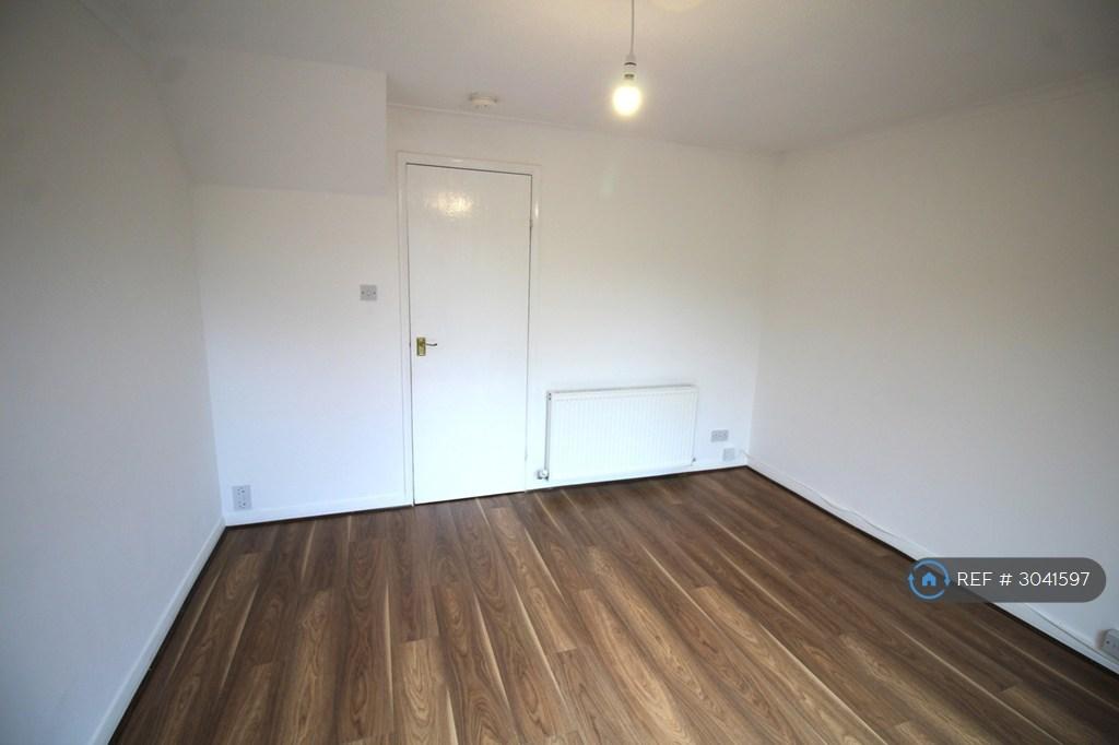 House in East Kilbride - More