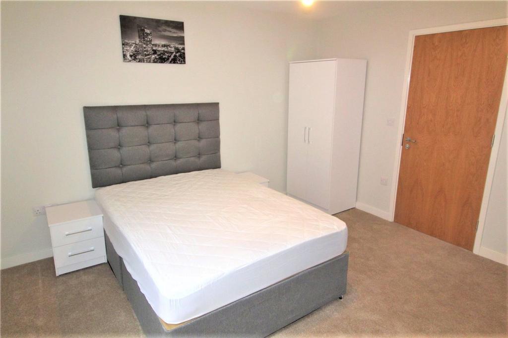 Apartment in Salford - View 2
