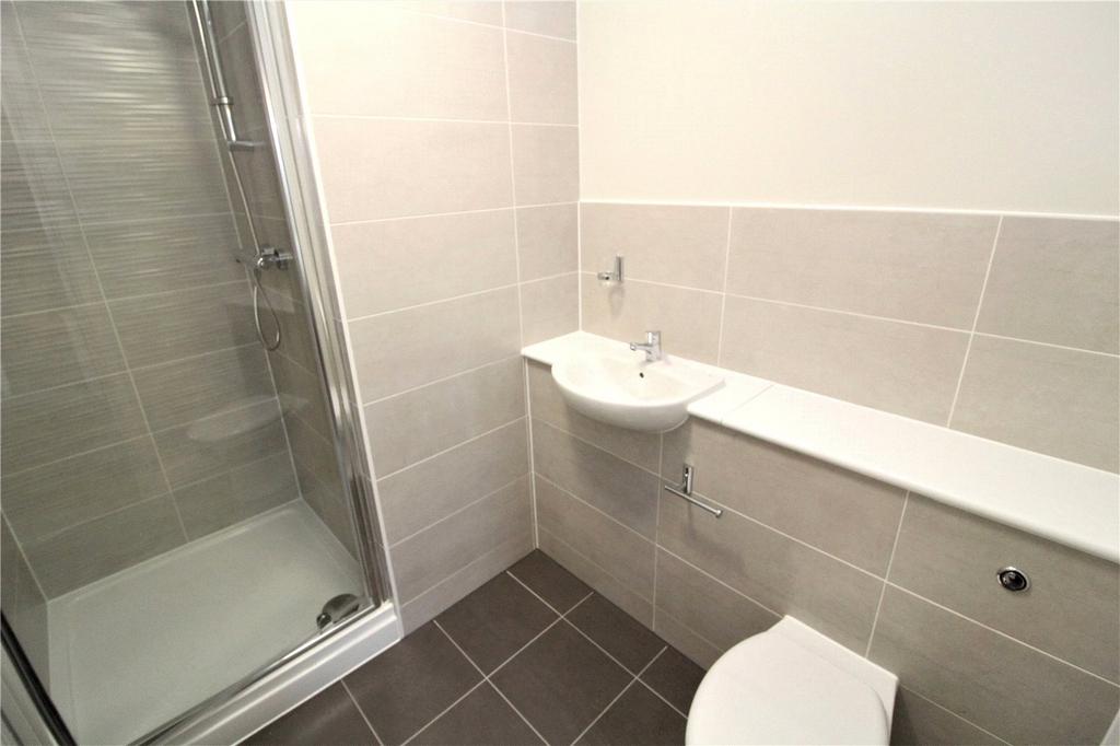 Apartment in Salford - View 3