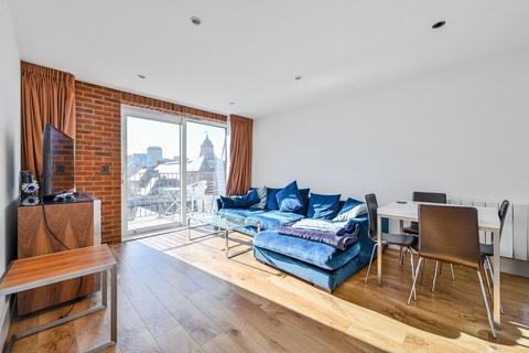 2 bedroom flat to rent, Warehouse Court, Woolwich Riverside, London, SE18