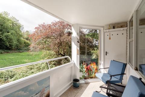 3 bedroom flat for sale, Chesterfield House, Bristol BS10