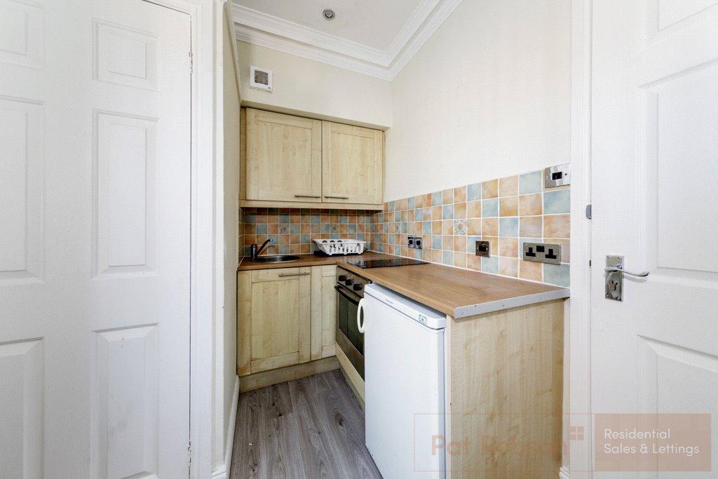 Apartment in Newcastle - View 4