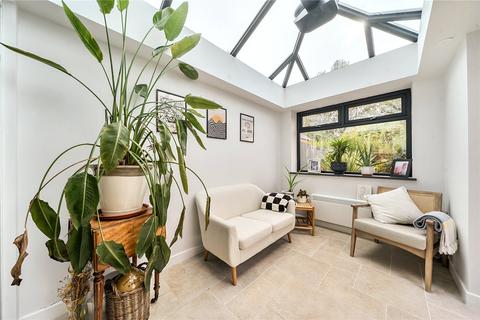 3 bedroom detached house for sale, Holywell Close, Monmouth, Monmouthshire, NP25