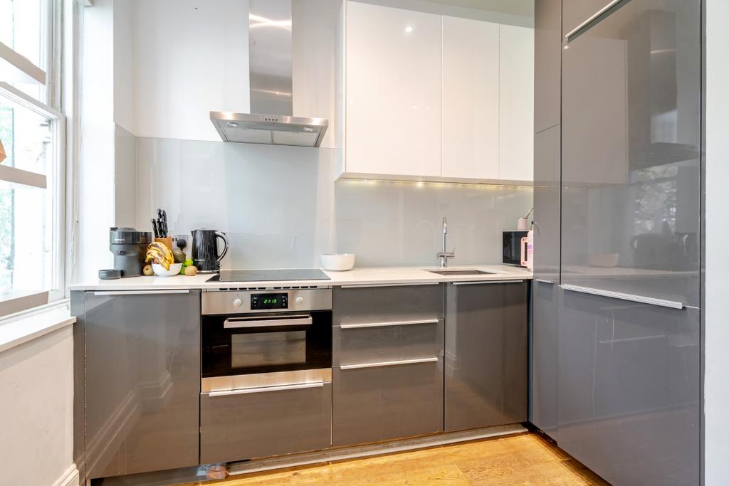 Apartment in London - View 4