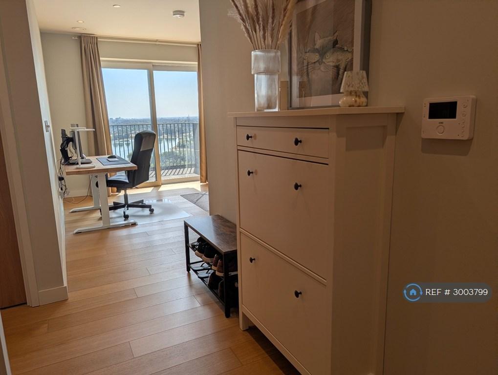 Apartment in London - More