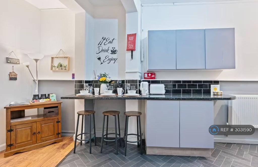 Apartment in Nottingham - View 5