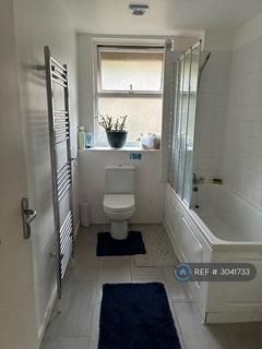 1 bedroom in a house share to rent, London, London, SE13