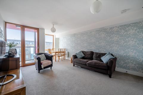 2 bedroom apartment for sale, Homesdale Road, Bromley