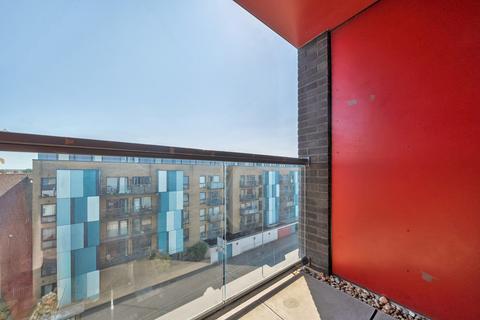 2 bedroom apartment for sale, Homesdale Road, Bromley