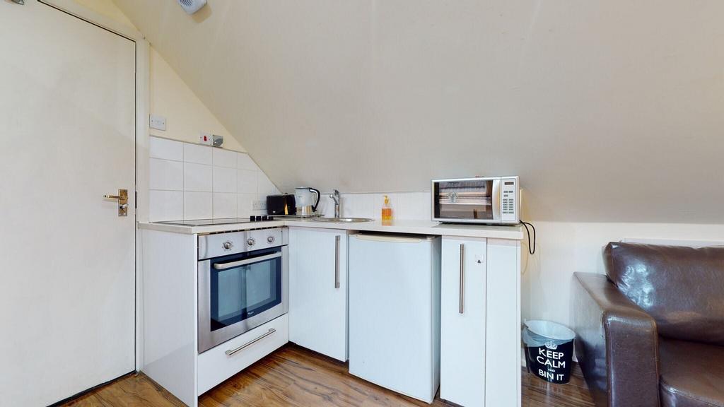 Apartment in London - View 2