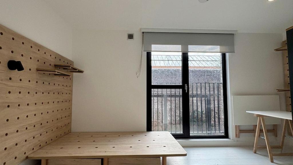 Apartment in London - More