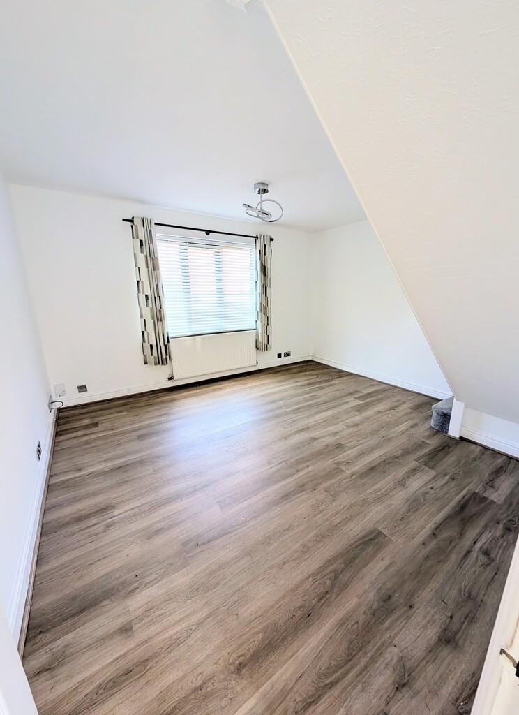 House in Nottingham - View 4