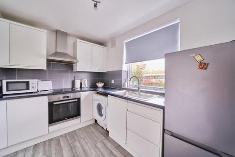 1 bedroom flat for sale, Grimsby Grove, LONDON, London, E16