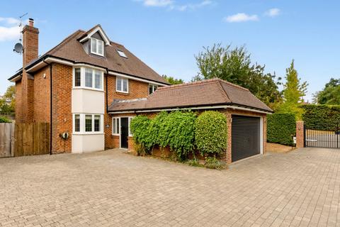 5 bedroom detached house for sale, Leatherhead Road, Oxshott, Leatherhead, Surrey, KT22