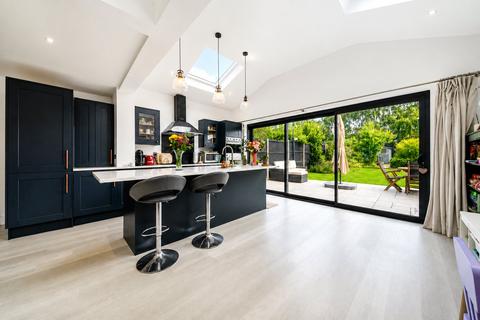 3 bedroom semi-detached house for sale, Oaklands Road, Bexleyheath