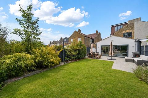 3 bedroom semi-detached house for sale, Oaklands Road, Bexleyheath