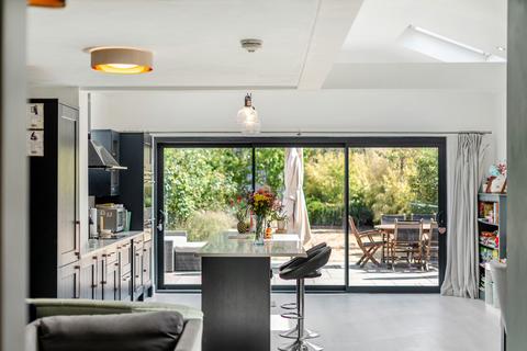 3 bedroom semi-detached house for sale, Oaklands Road, Bexleyheath