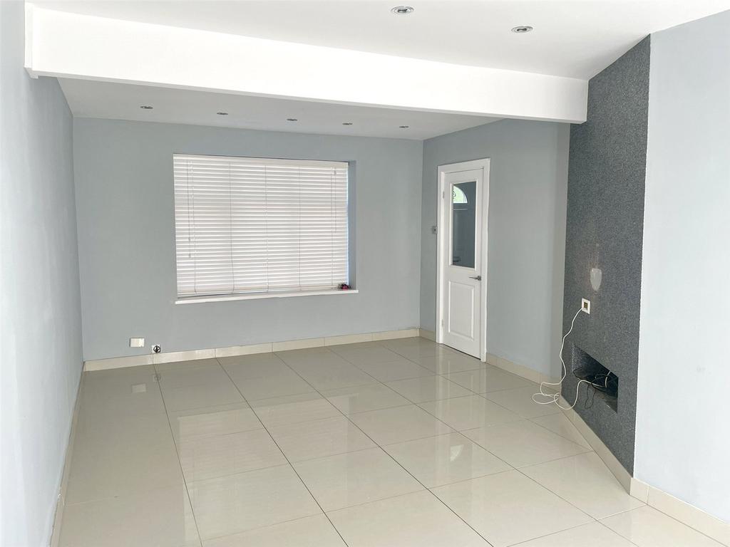 House in Netherton - View 3