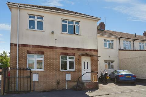 1 bedroom flat for sale, Greenfield Road, BRISTOL, Avon, BS10