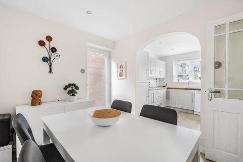 4 bedroom detached house for sale, Willow Drive, Bicester, OX26