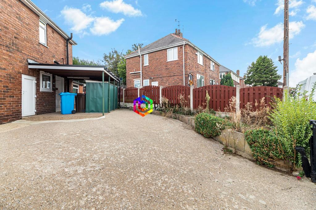 House in Sheffield - View 4