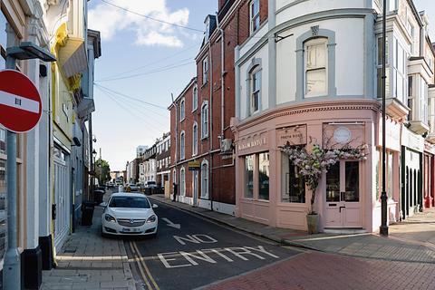2 bedroom flat for sale, Palmerston Road, Southsea, PO5