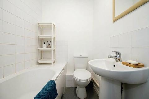 2 bedroom flat for sale, Palmerston Road, Southsea, PO5