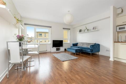 undefined, 34/4 New Mart Place, Edinburgh, EH14 1TX