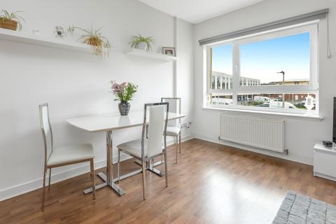 undefined, 34/4 New Mart Place, Edinburgh, EH14 1TX
