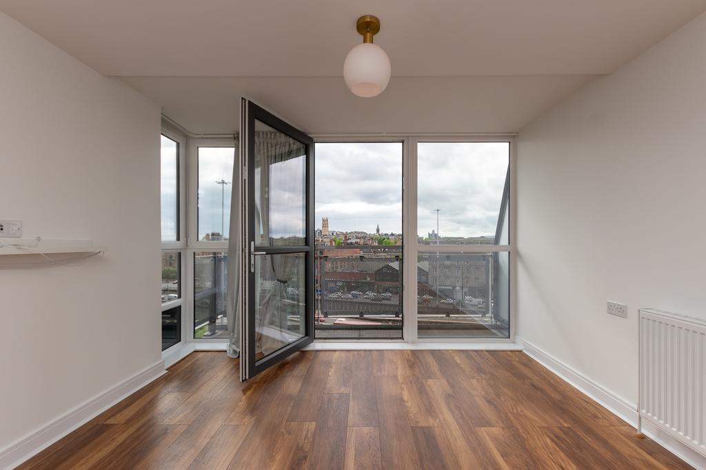 Apartment in Glasgow - View 4