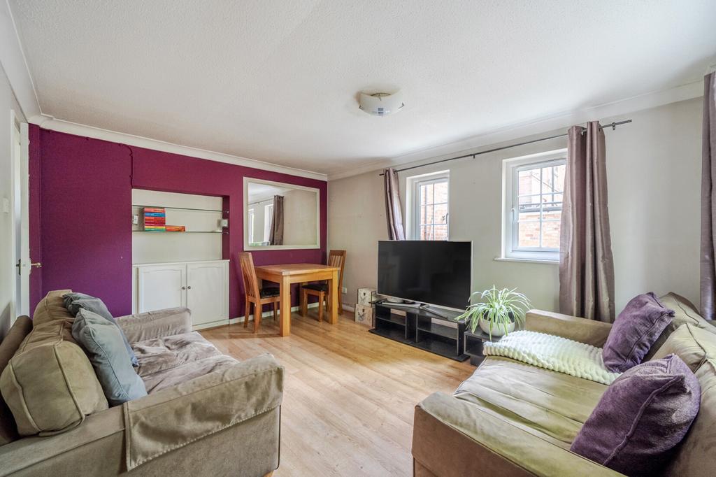 Apartment in Berkshire - View 5