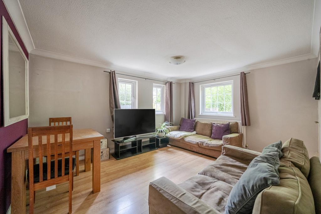 Apartment in Berkshire - More