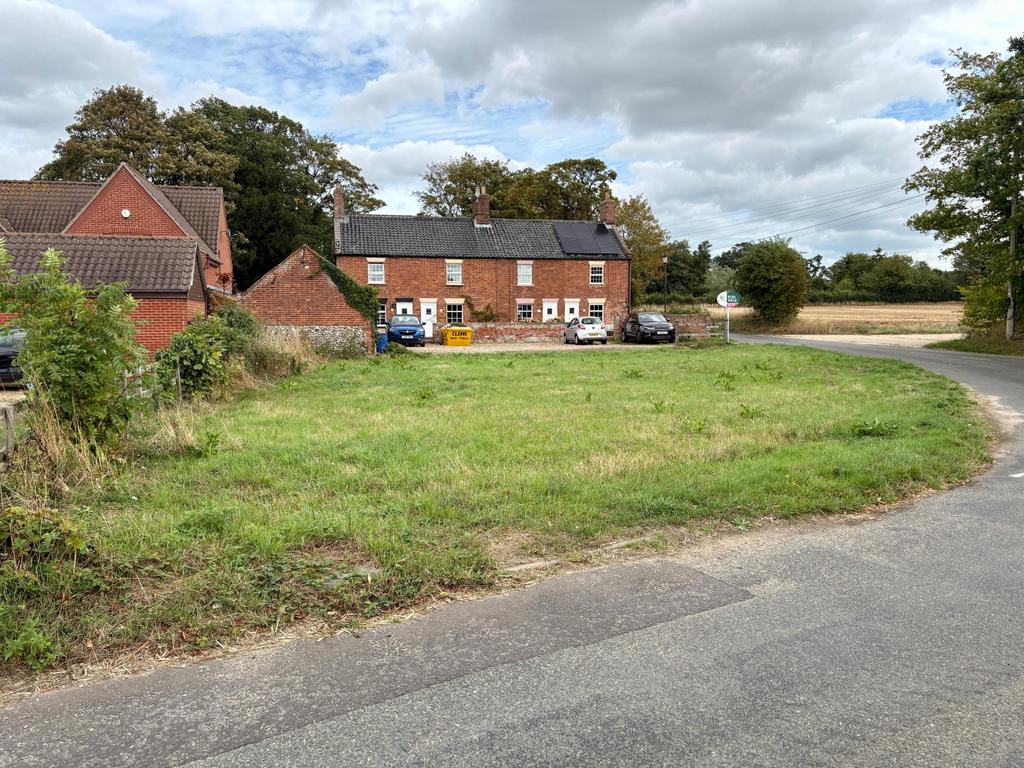 Land off Mill Road, Stokesby, Great Yarmouth, Norfolk NR29 3AL - View 3