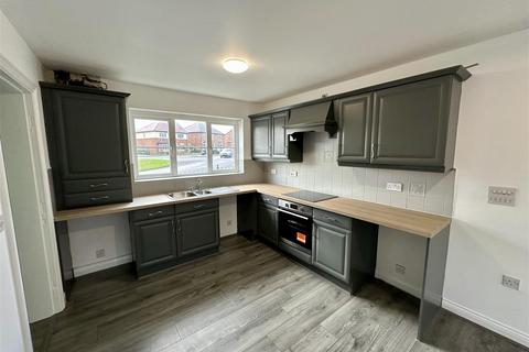 4 bedroom detached house for sale, Collingsway, Darlington