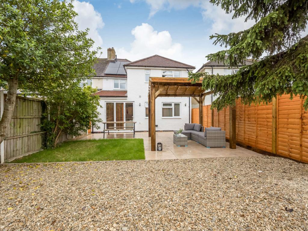 House in Oxford, Lye Valley, Wood Farm - More