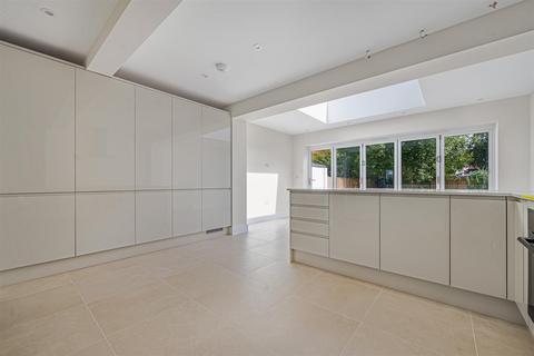 3 bedroom semi-detached house for sale, Hayes Wood Avenue, Hayes BR2