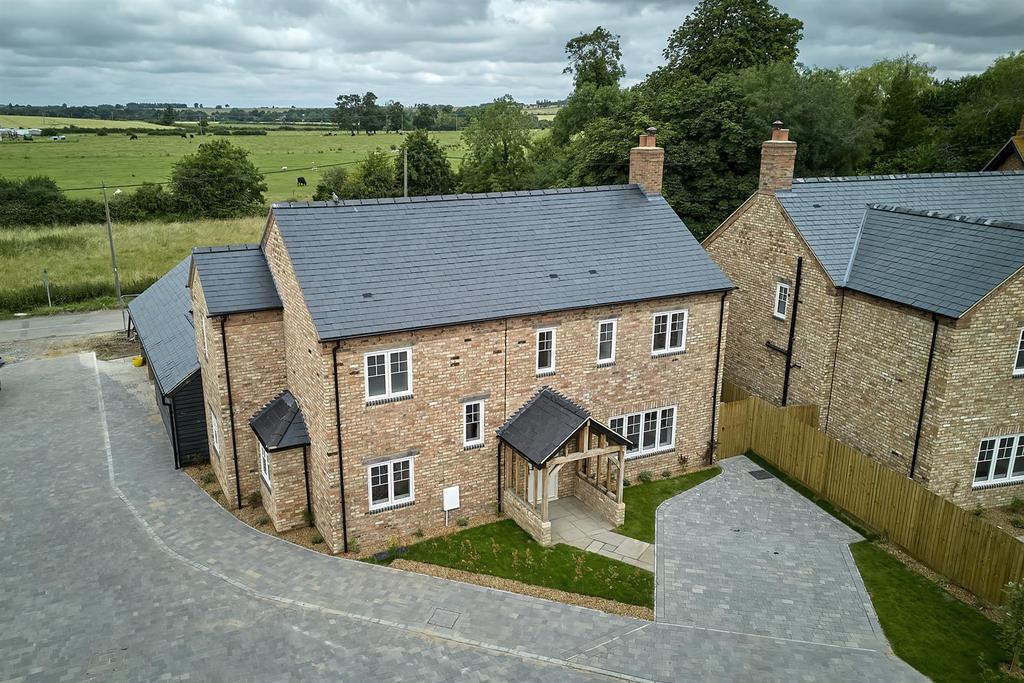 House in Huntingdon, Upper Dean - View 2