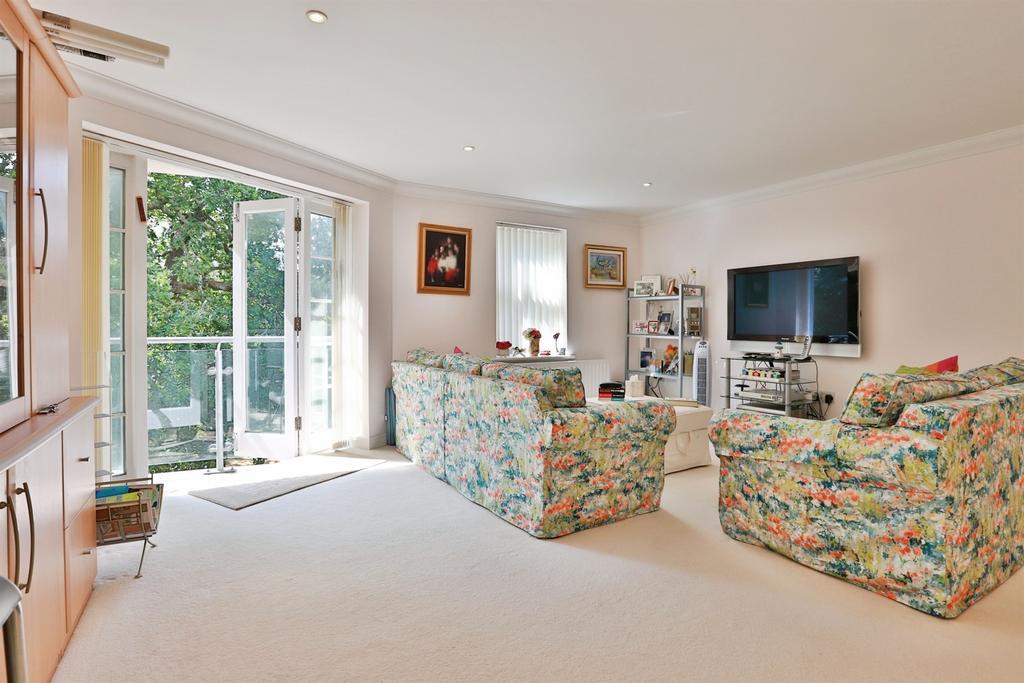 Apartment in Bournemouth - View 4