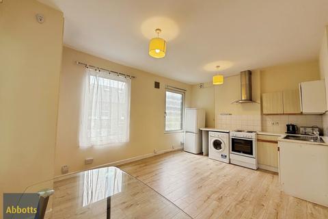 undefined, Carlyle Road, Cambridge, CB4