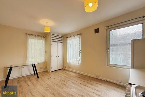 undefined, Carlyle Road, Cambridge, CB4